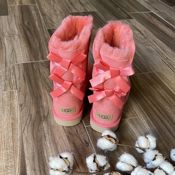 🌿UGG- W BAILEY BOW II BOOTS🌿 - Picture 12 of 16